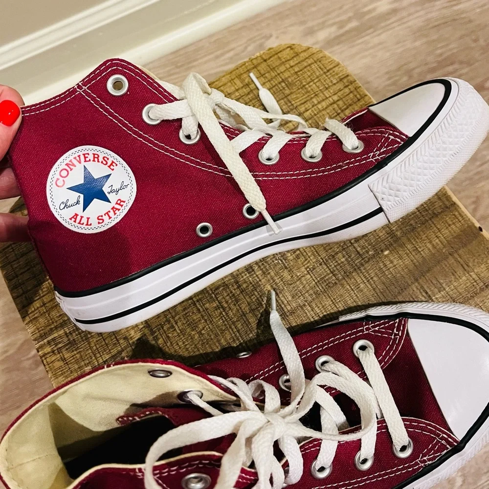 Converse Garnet High-Top Sneakers - Picture 5 of 8